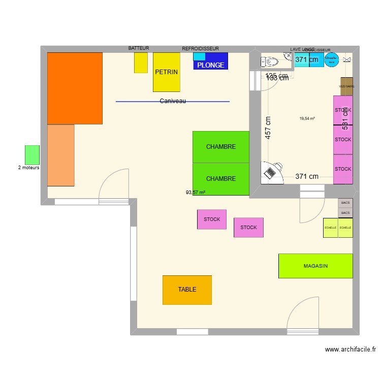 Four MAP. Plan de 2 pièces et 113 m2