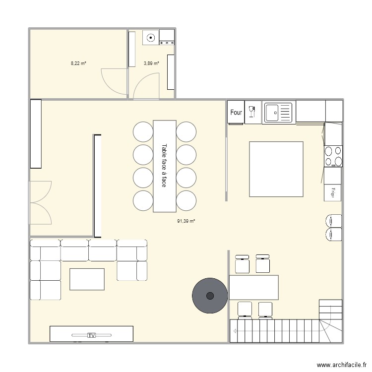 rez de chausser. Plan de 3 pièces et 103 m2