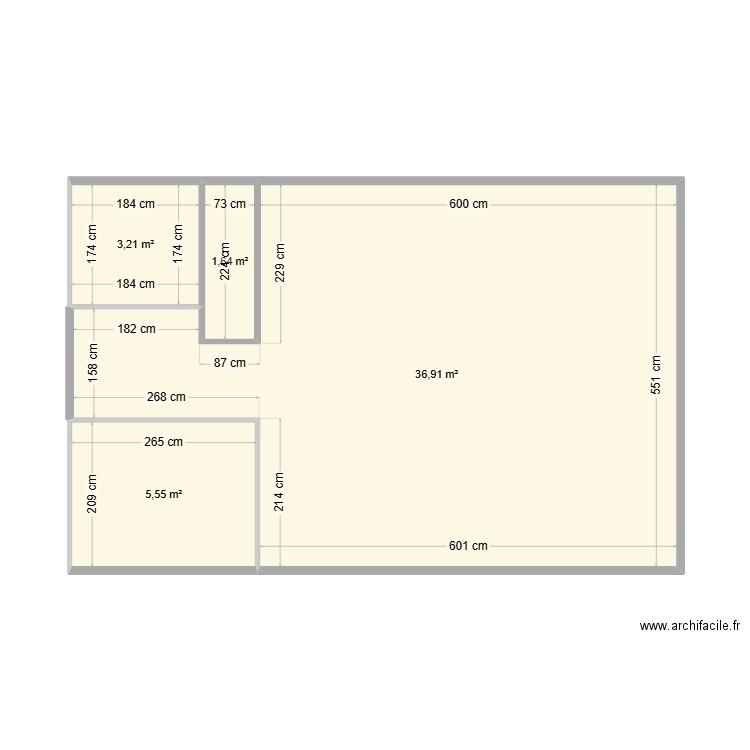 mezzanine. Plan de 4 pièces et 47 m2