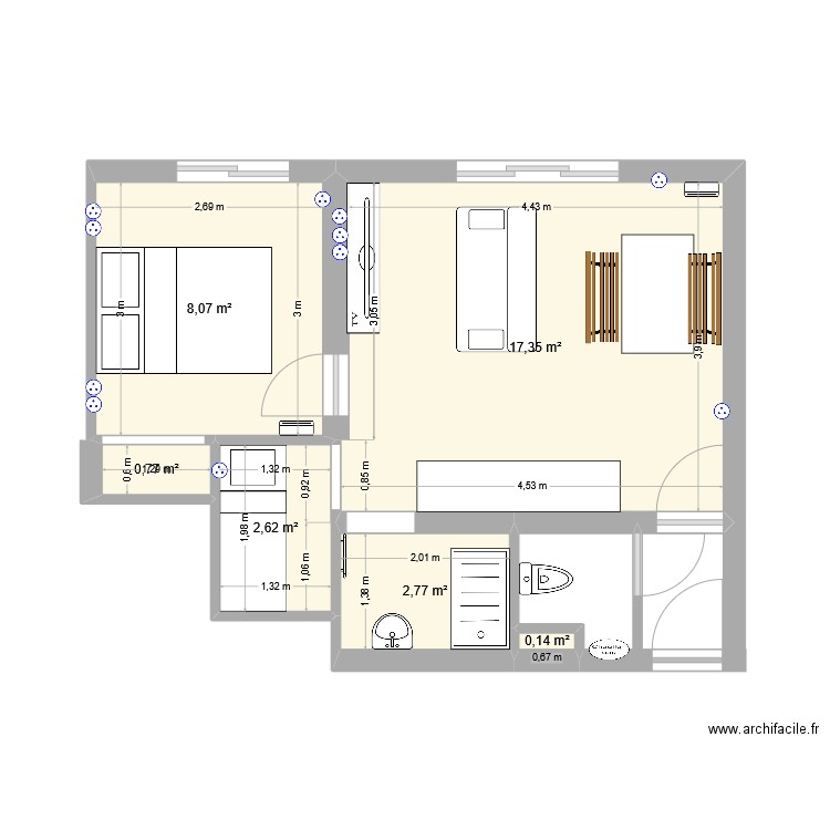 SalonAllos. Plan de 6 pièces et 32 m2