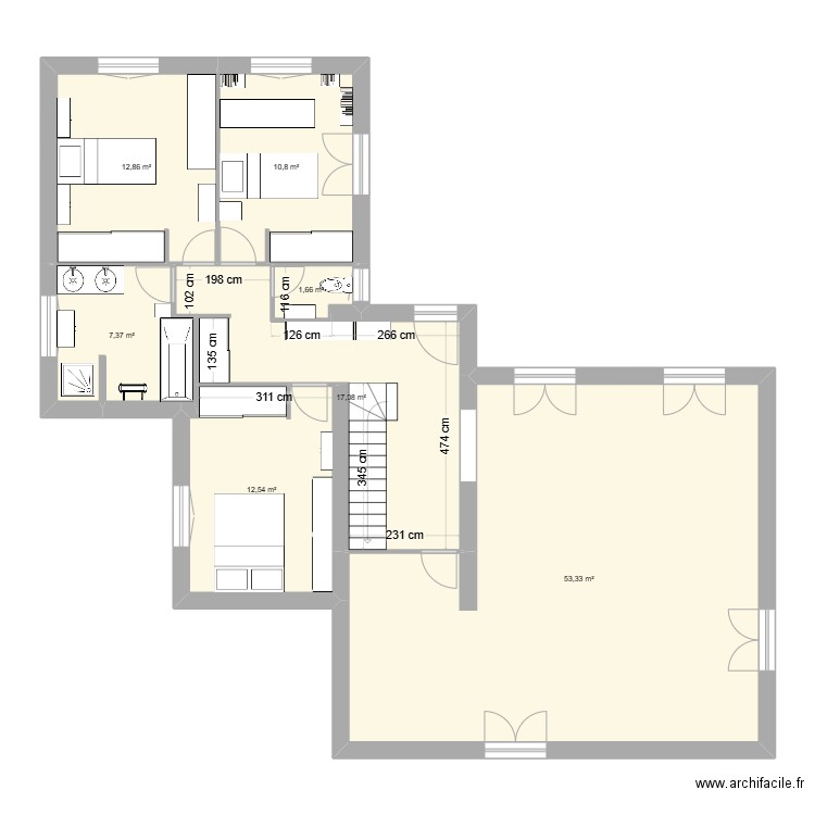 Loan 2. Plan de 7 pièces et 116 m2