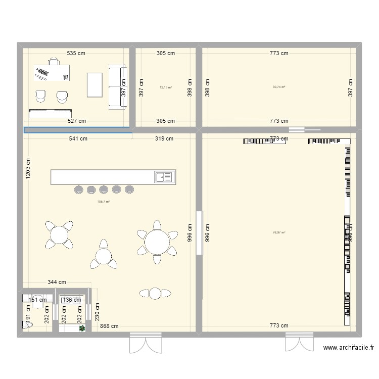 First Chapters. Plan de 4 pièces et 226 m2