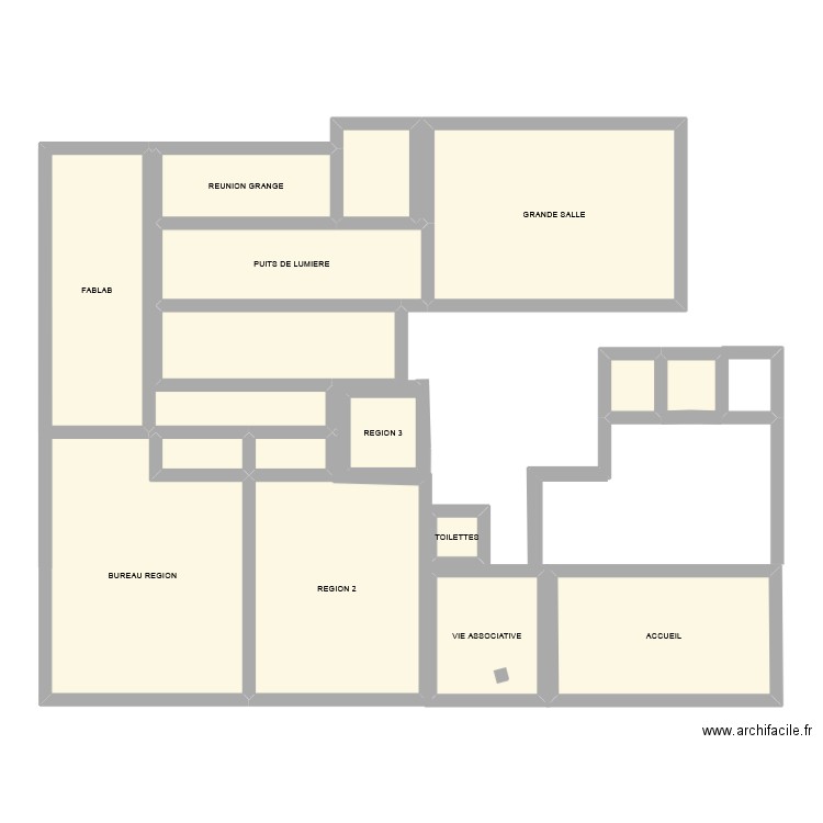 LIGUE. Plan de 17 pièces et 124 m2