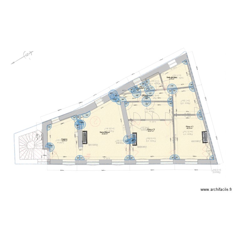 Coupejarret4. Plan de 8 pièces et 103 m2