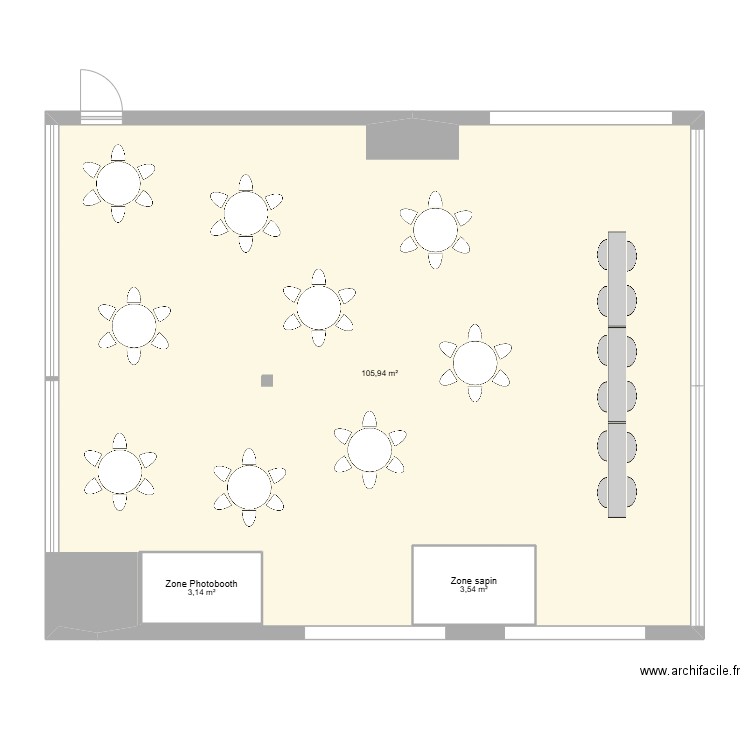 Salle mariage. Plan de 3 pièces et 120 m2