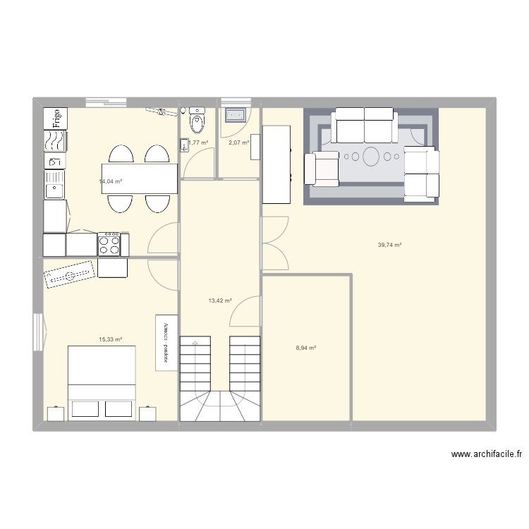 Rez de chaussée. Plan de 7 pièces et 95 m2