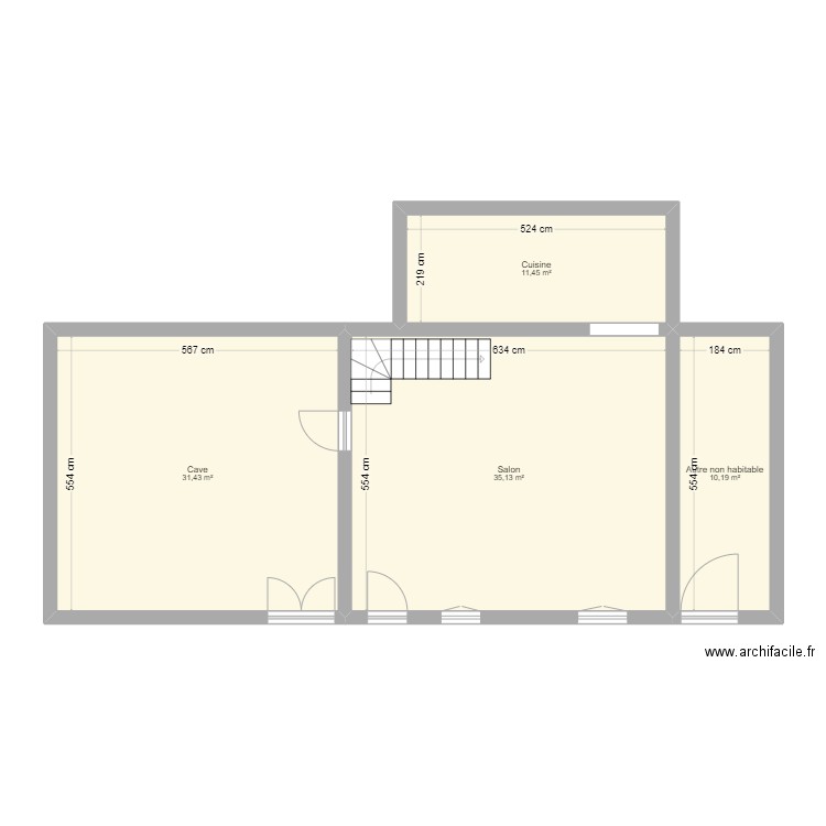 facade. Plan de 4 pièces et 88 m2