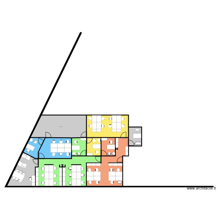 SD2.6. Plan de 11 pièces et 215 m2