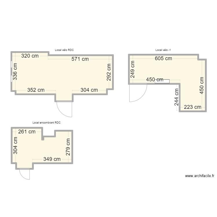 Locaux vélo. Plan de 3 pièces et 69 m2