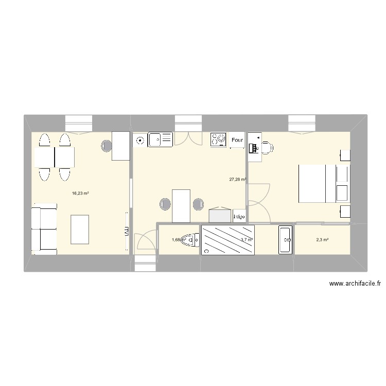 2TNE neeaymeric. Plan de 5 pièces et 51 m2