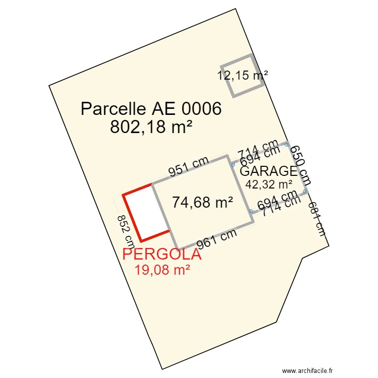 DP2. Plan de 4 pièces et 148 m2