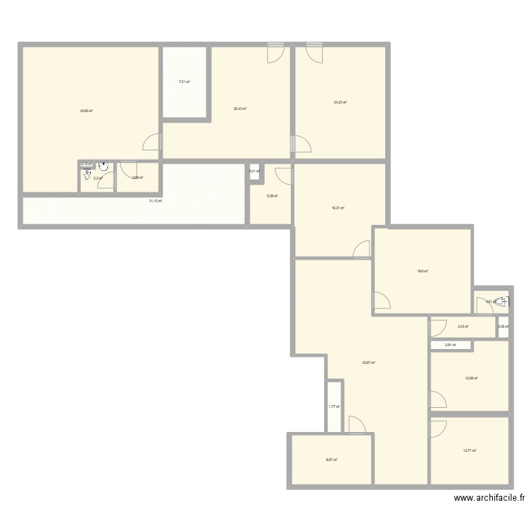 Cabinet. Plan de 21 pièces et 258 m2