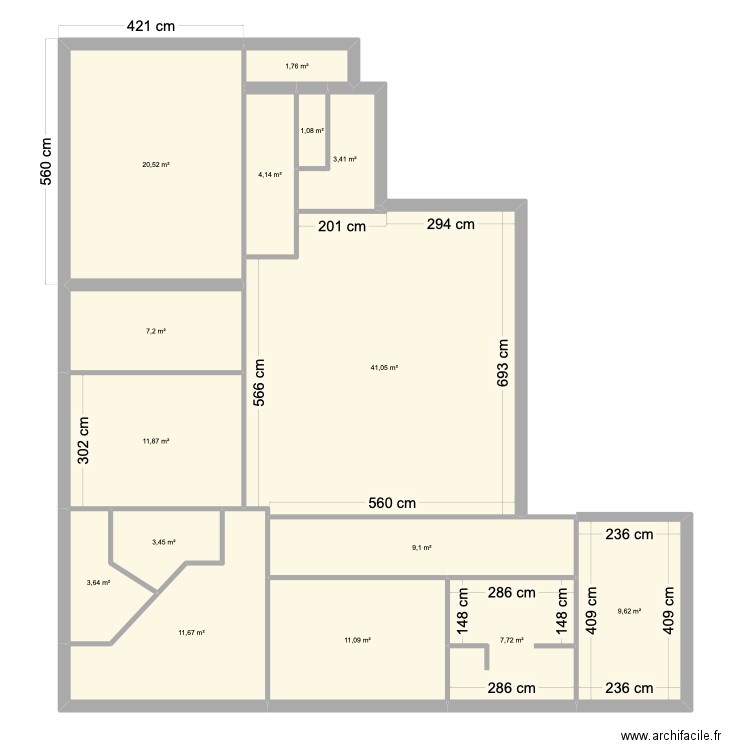 LA FORTERESSE. Plan de 15 pièces et 147 m2