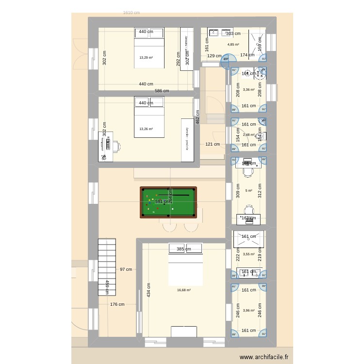 Grange 2. Plan de 16 pièces et 183 m2