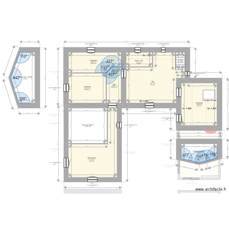 ML24012847 . Plan de 24 pièces et 306 m2