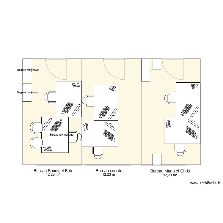 Bureaux ECFR. Plan de 3 pièces et 37 m2