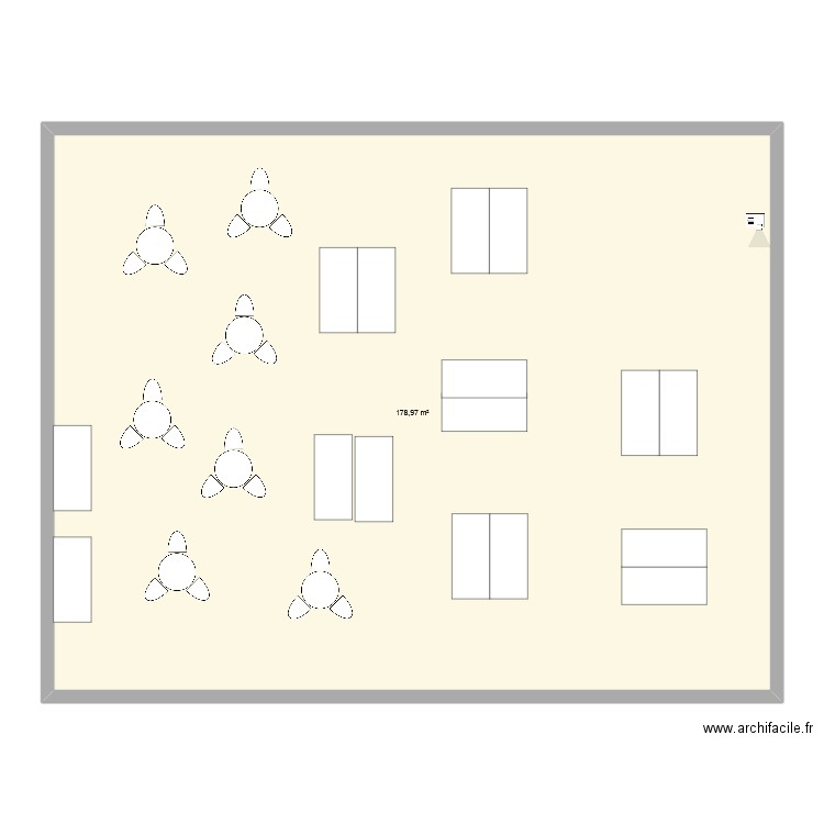 Salle Mariage. Plan de 1 pièce et 179 m2