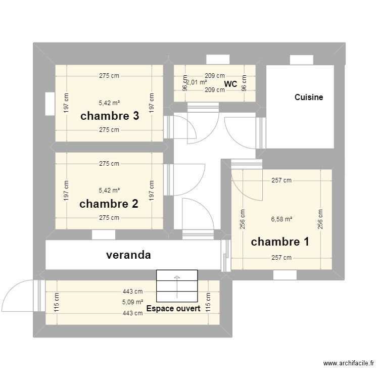 GARDE. Plan de 5 pièces et 25 m2