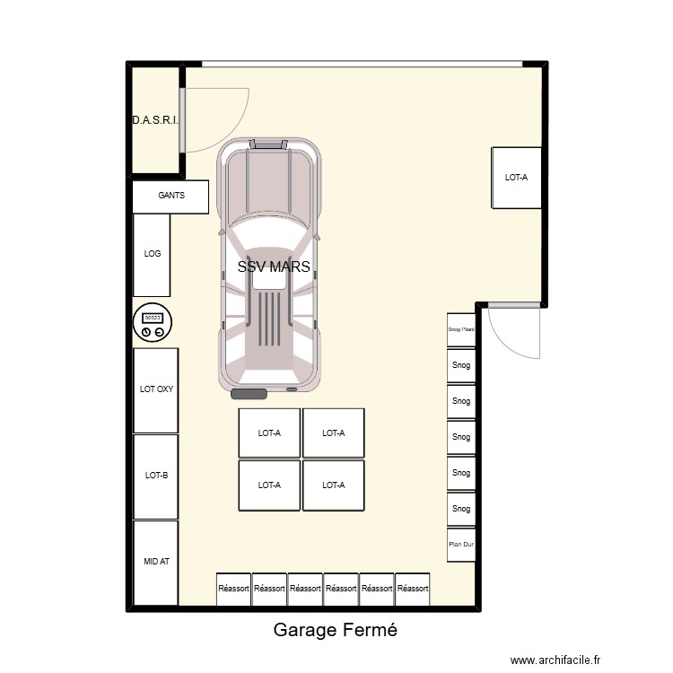 Garages Local. Plan de 2 pièces et 49 m2