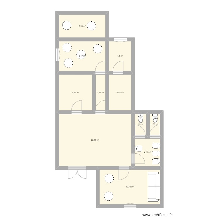 maison. Plan de 11 pièces et 76 m2