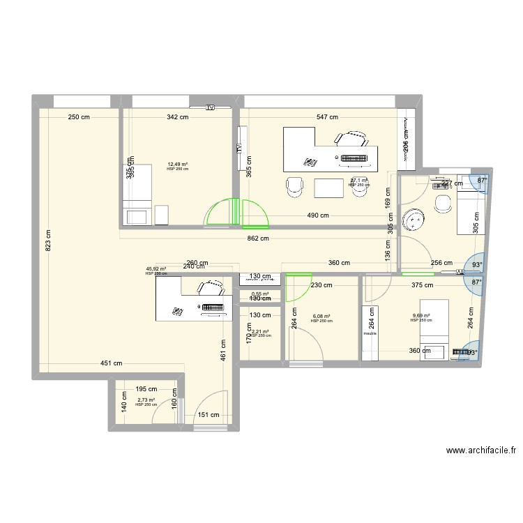 plan bureau. Plan de 8 pièces et 107 m2