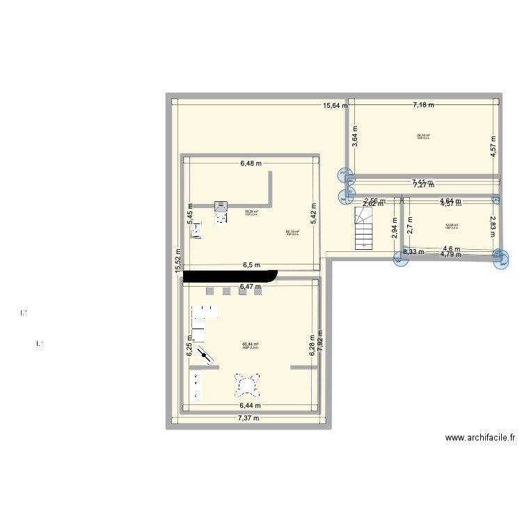 Maison Rez de Chaussée. Plan de 5 pièces et 276 m2