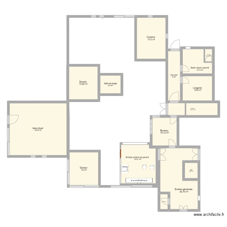 creche. Plan de 15 pièces et 195 m2