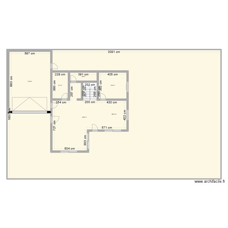 Thomas002. Plan de 6 pièces et 723 m2