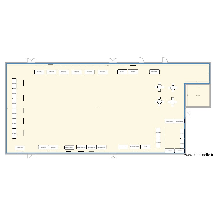 Salle polyvalente IMPLANTATION   B. Plan de 2 pièces et 545 m2