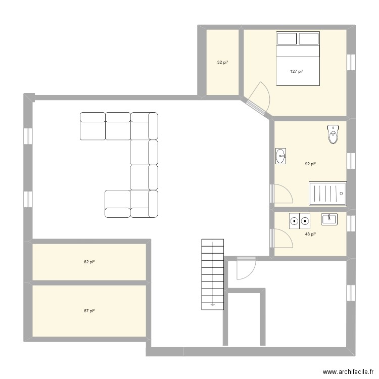 sous sol maison. Plan de 6 pièces et 42 m2