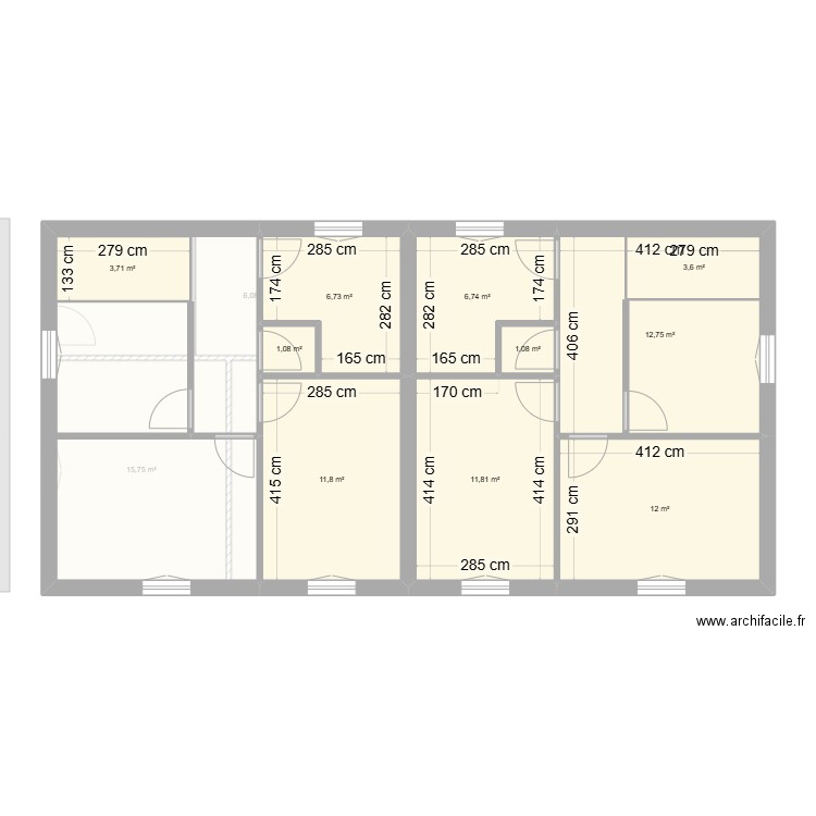 maison sans extension. Plan de 28 pièces et 220 m2