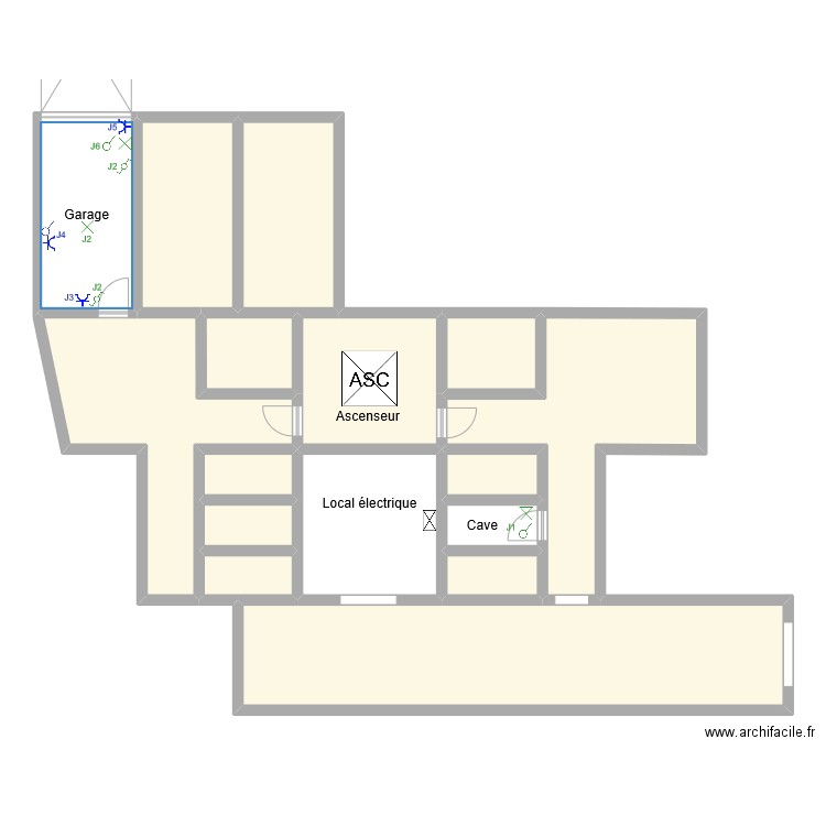 Hougoumont sous sol. Plan de 16 pièces et 168 m2