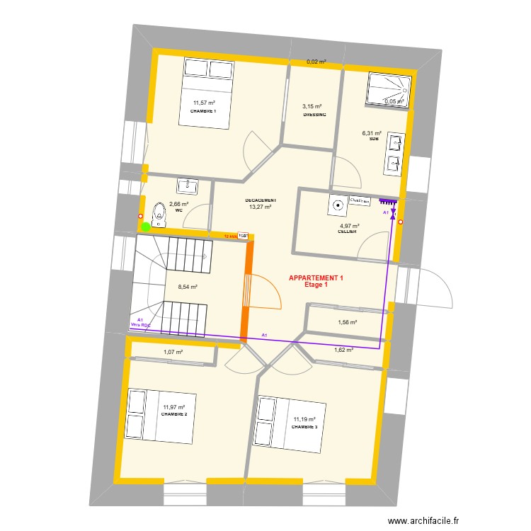 THUONG R+1 Alimentation eau. Plan de 14 pièces et 78 m2