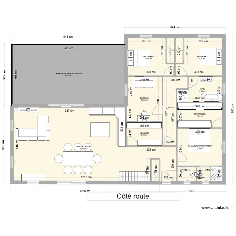 maison en U. Plan de 13 pièces et 196 m2