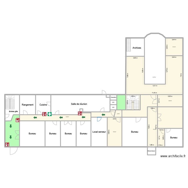 Bâtiment principal_1ETA. Plan de 29 pièces et 418 m2