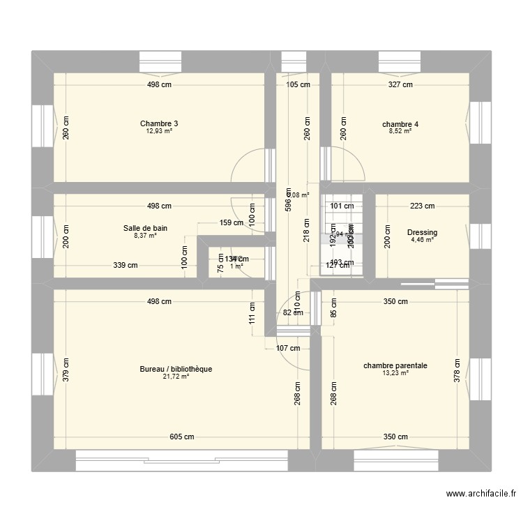 KERABAS. Plan de 15 pièces et 159 m2