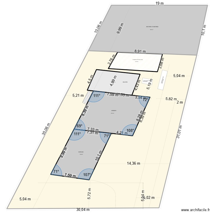 Terrain 89 le long du lac. Plan de 6 pièces et 1204 m2