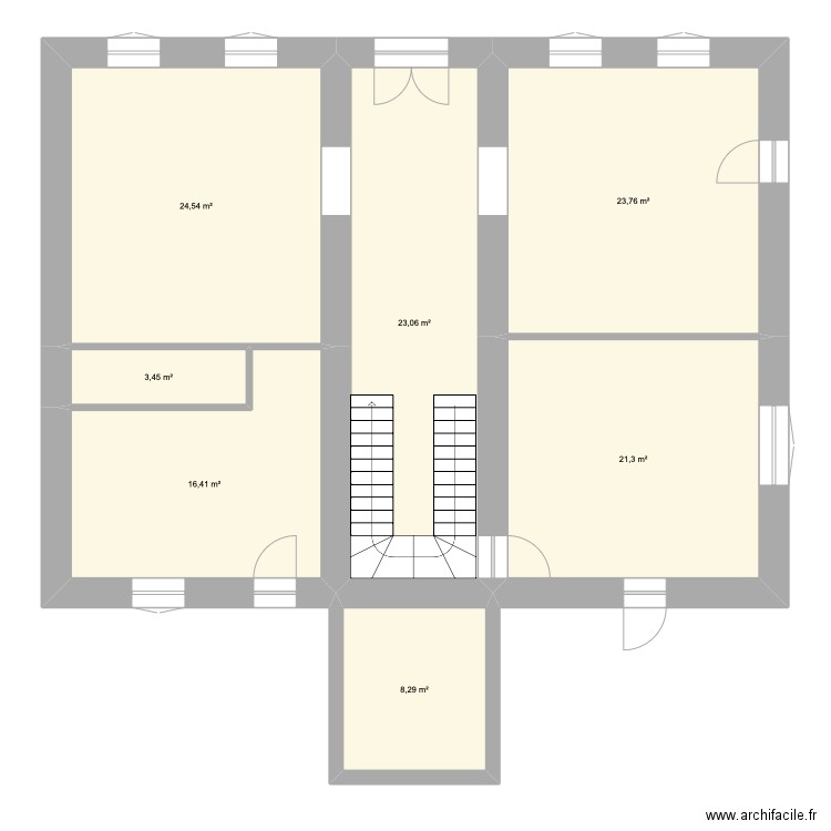 ladesirade. Plan de 7 pièces et 121 m2