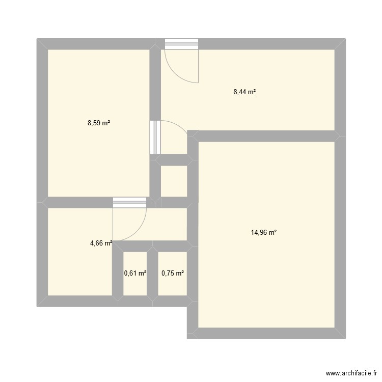 Maison . Plan de 6 pièces et 38 m2