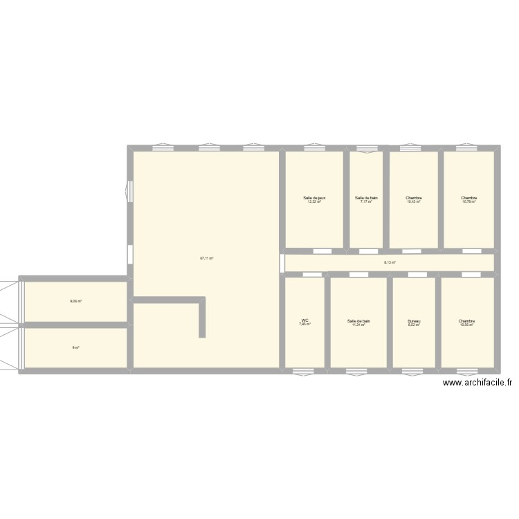 LSF Maison chasse. Plan de 12 pièces et 172 m2