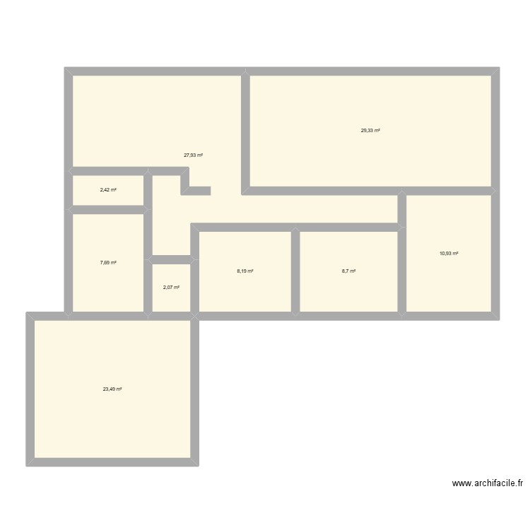 maison2. Plan de 9 pièces et 121 m2