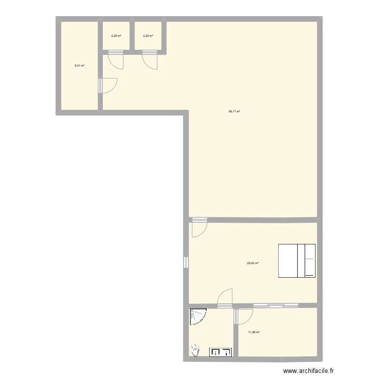 Ivato. Plan de 6 pièces et 150 m2