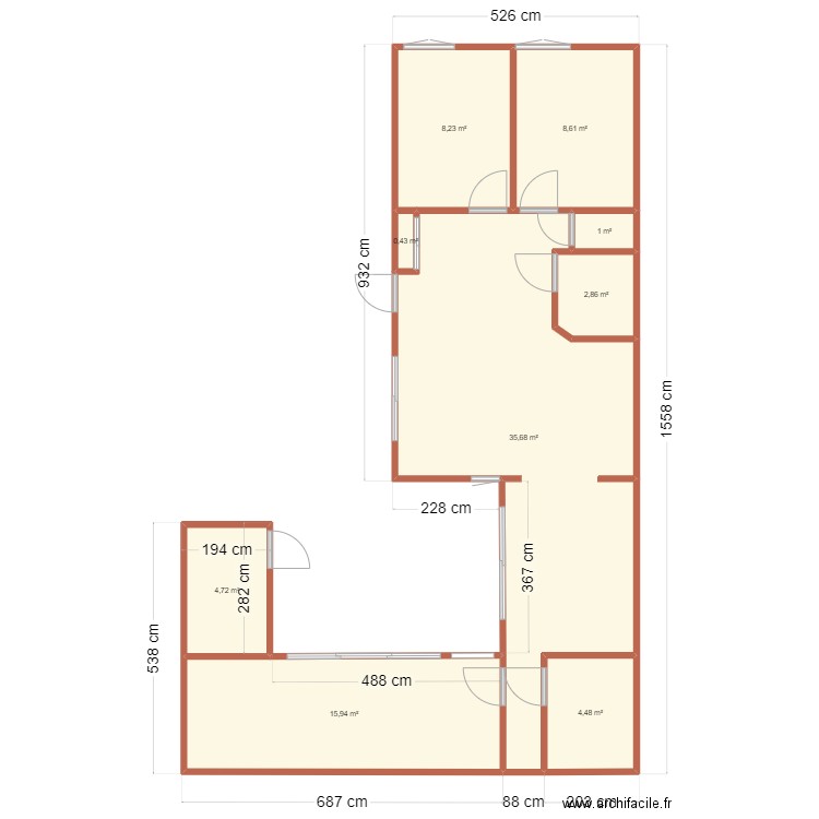 Champ2. Plan de 9 pièces et 82 m2