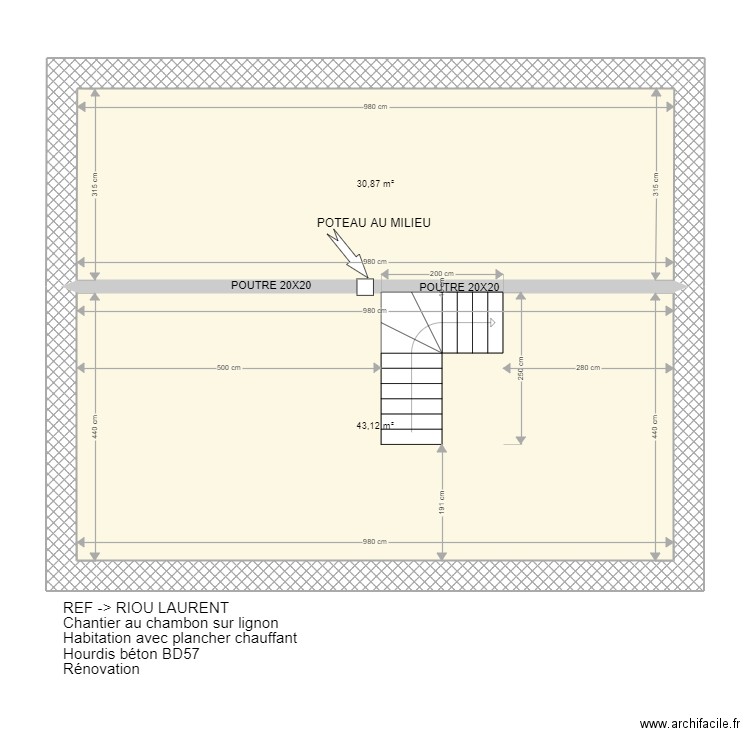 riou chambon. Plan de 2 pièces et 74 m2