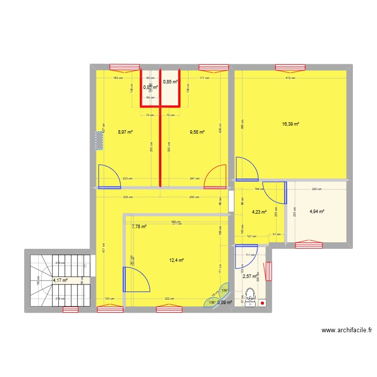 Bombart R+1. Plan de 12 pièces et 73 m2