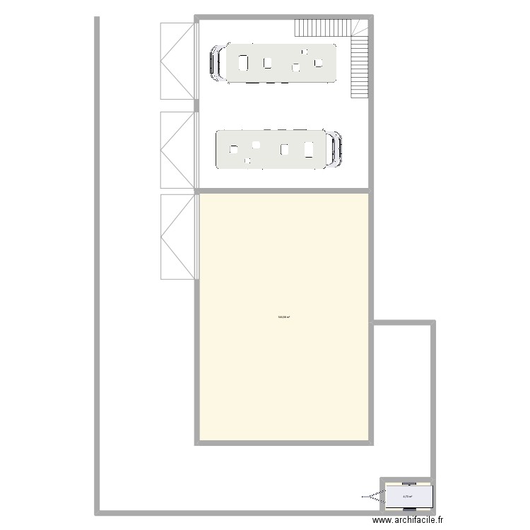 hangar + extension + silo. Plan de 2 pièces et 151 m2