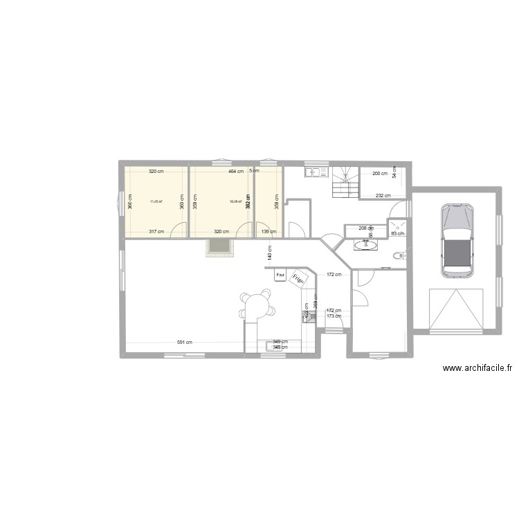 Rez chaussée 11 garage et fenêtres. Plan de 2 pièces et 28 m2