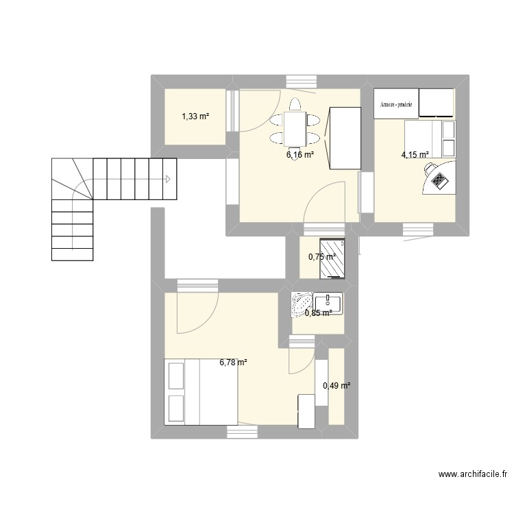 étage . Plan de 7 pièces et 21 m2