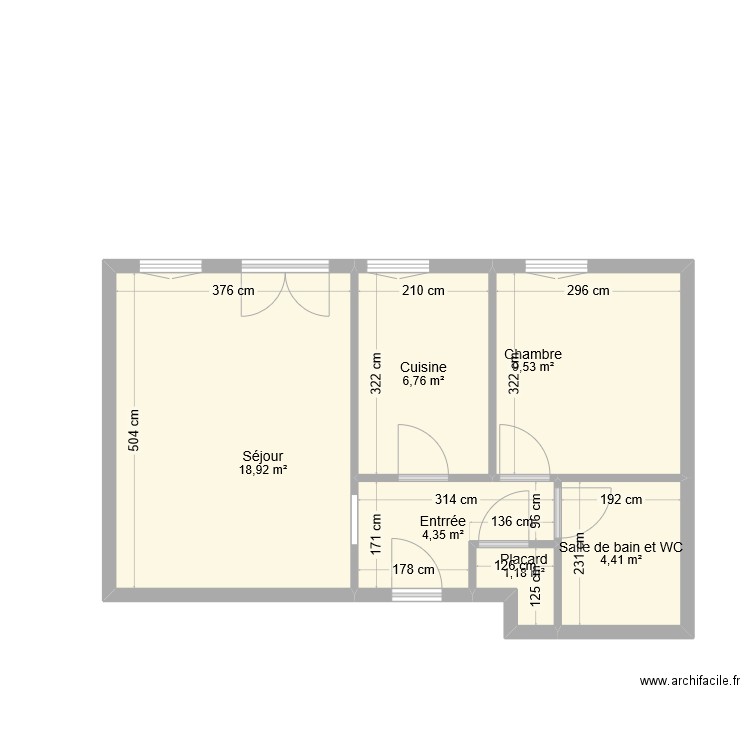 KOKCU. Plan de 6 pièces et 45 m2