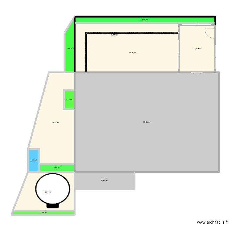 Ext. Plan de 13 pièces et 196 m2